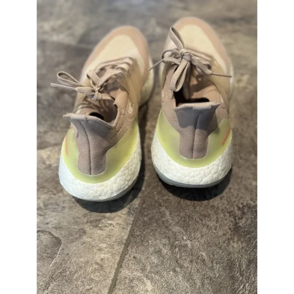 Adidas Ultraboost 21 Running Shoes Ash Pearl Halo Ivory Women's Size 7.5 EUC - Picture 5 of 9